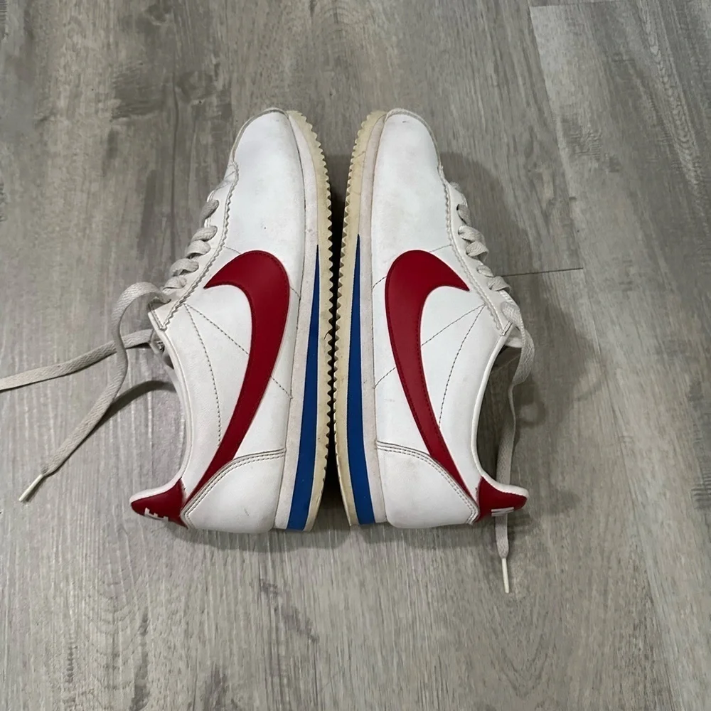 Nike Cortez women’sSz 8 classic nike - Picture 4 of 4